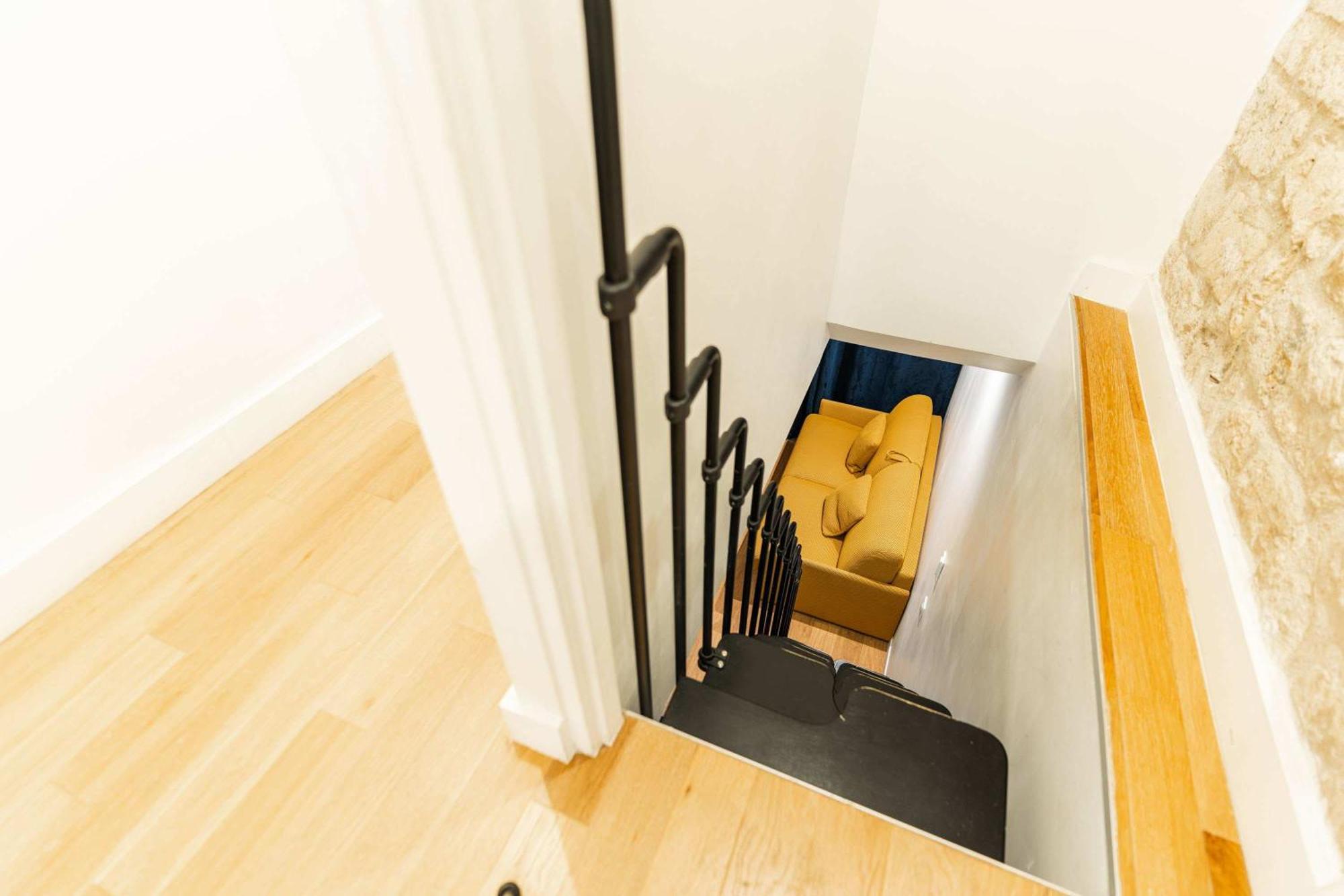 Loft 4 Bedroom Montmartre Pigalle Ac By Lcc Agency Parigi Esterno foto