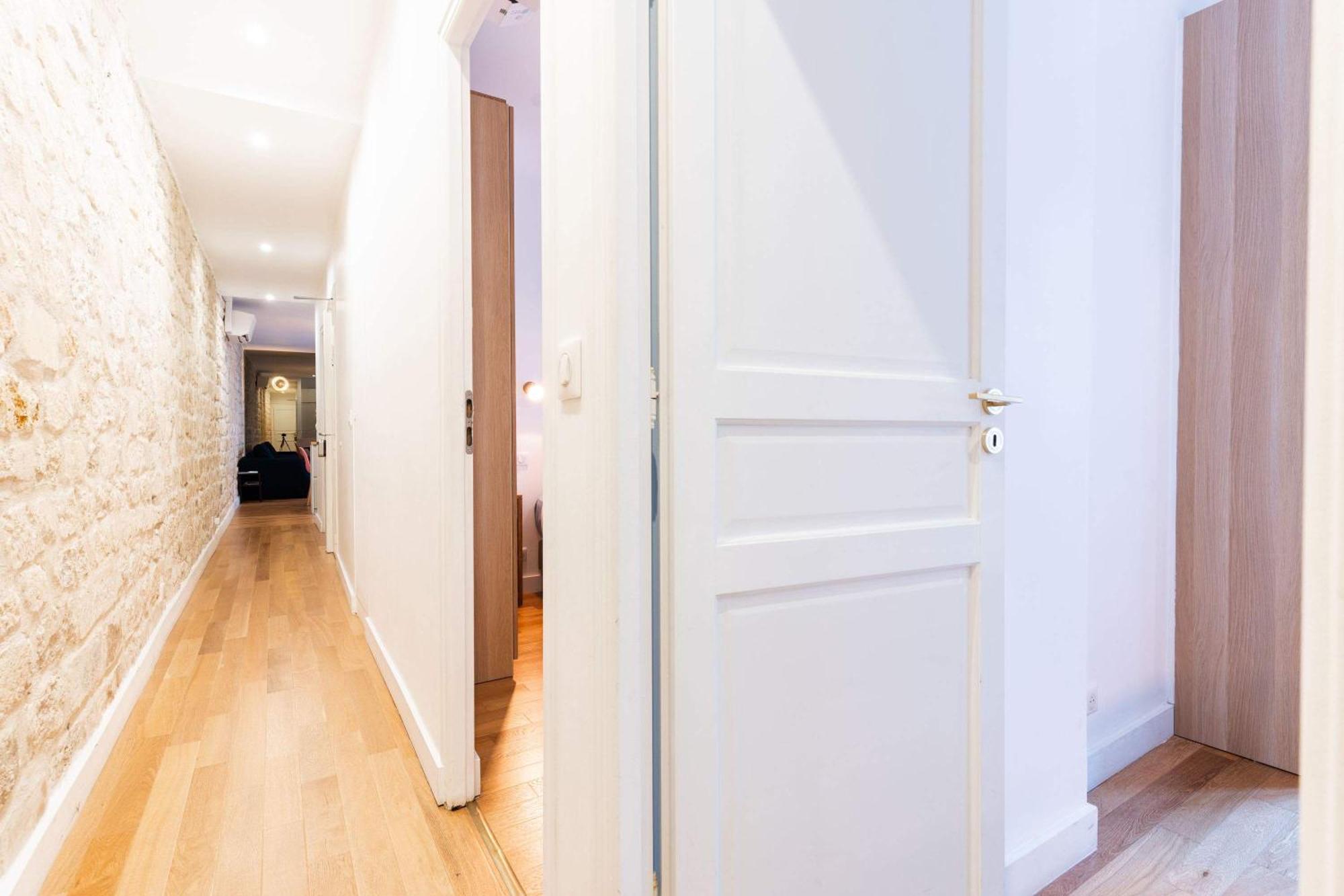 Loft 4 Bedroom Montmartre Pigalle Ac By Lcc Agency Parigi Esterno foto