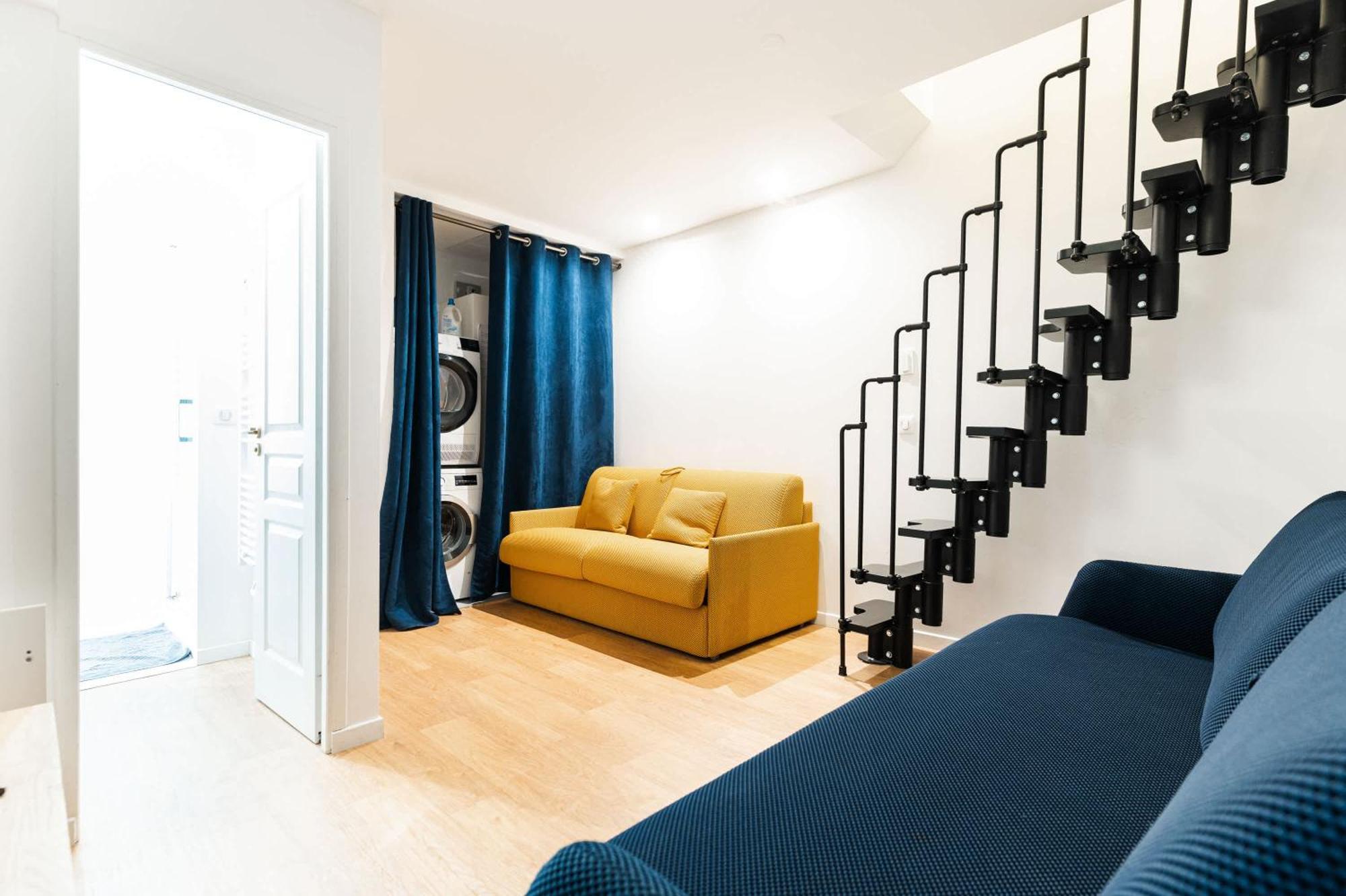 Loft 4 Bedroom Montmartre Pigalle Ac By Lcc Agency Parigi Esterno foto
