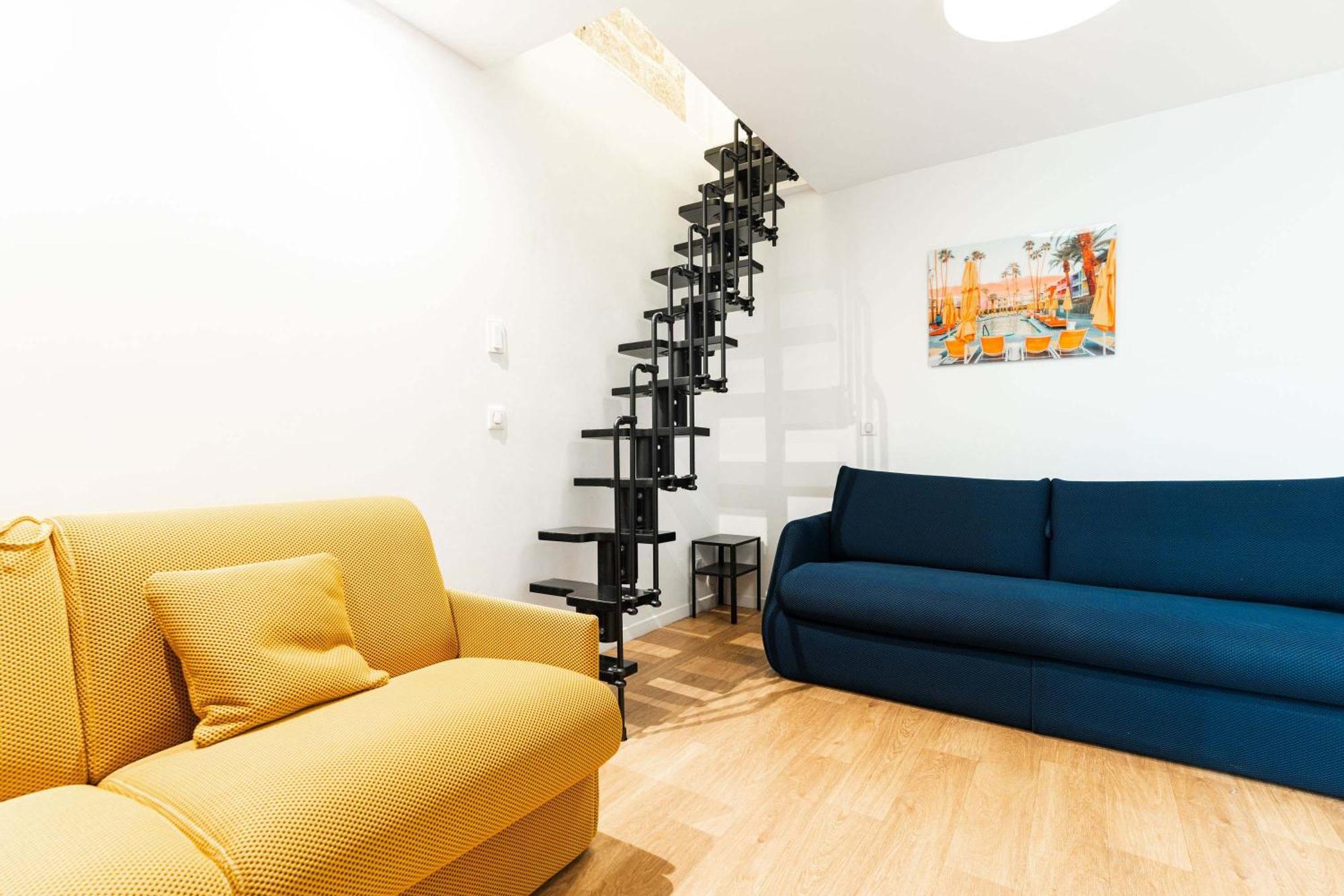 Loft 4 Bedroom Montmartre Pigalle Ac By Lcc Agency Parigi Esterno foto