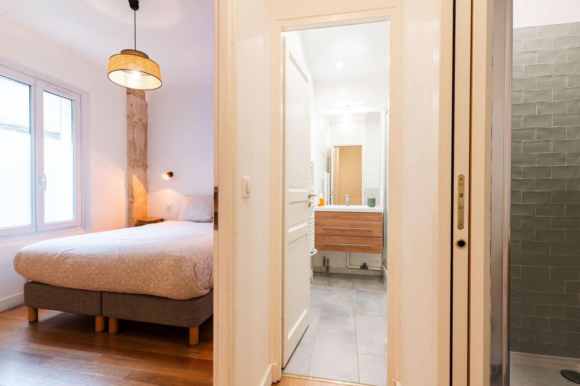 Loft 4 Bedroom Montmartre Pigalle Ac By Lcc Agency Parigi Esterno foto